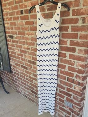 LOFT White Scoop Neck White Dress With Navy Chevrons